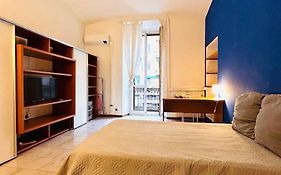 Milan Navigli Very Big Apartment With Balcony